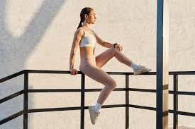 英超第14轮： 范戴克失误致丢球维尔茨造乌龙 利物浦1-1桑德兰