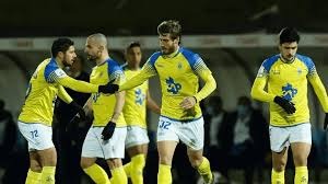 拜仁vs弗赖堡：奥利塞、比朔夫首发，基米希、伊藤洋辉替补