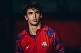 上海申花官宣老将于汉超退役 未来将转型成为教练