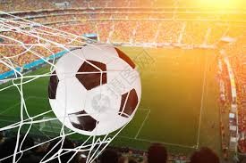 独行侠队总经理用东契奇换戴维斯的交易获得NBA名宿赞誉