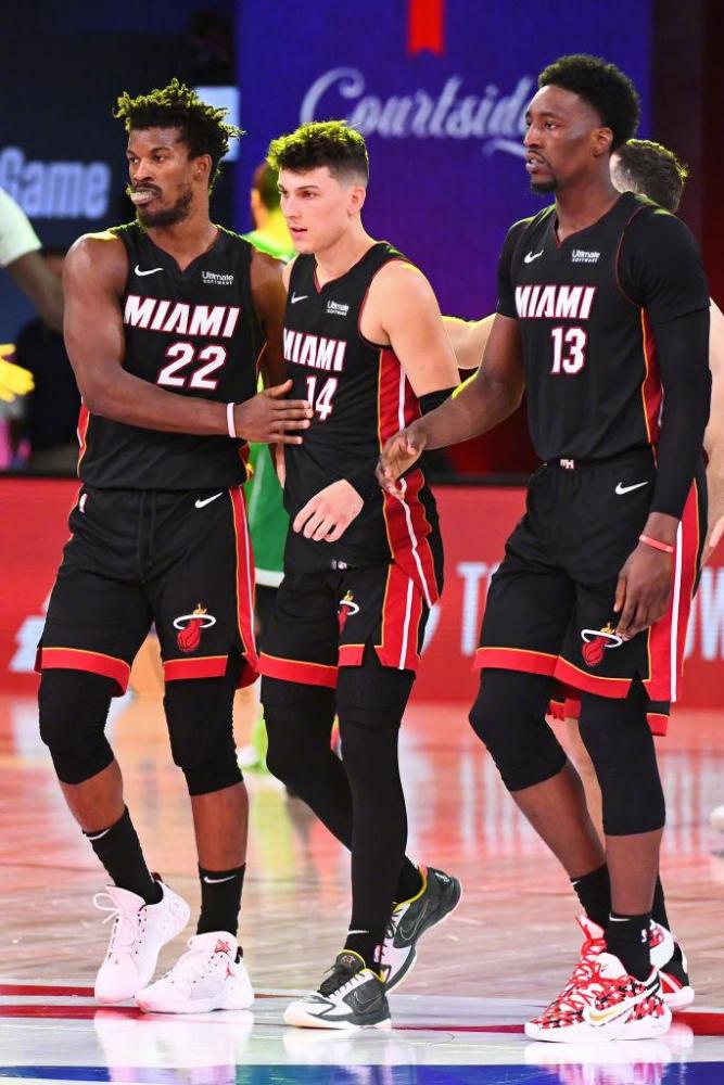 作为锋线尖 作为锋线尖