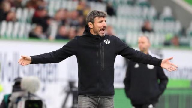 赛中的战斗 赛中的战斗